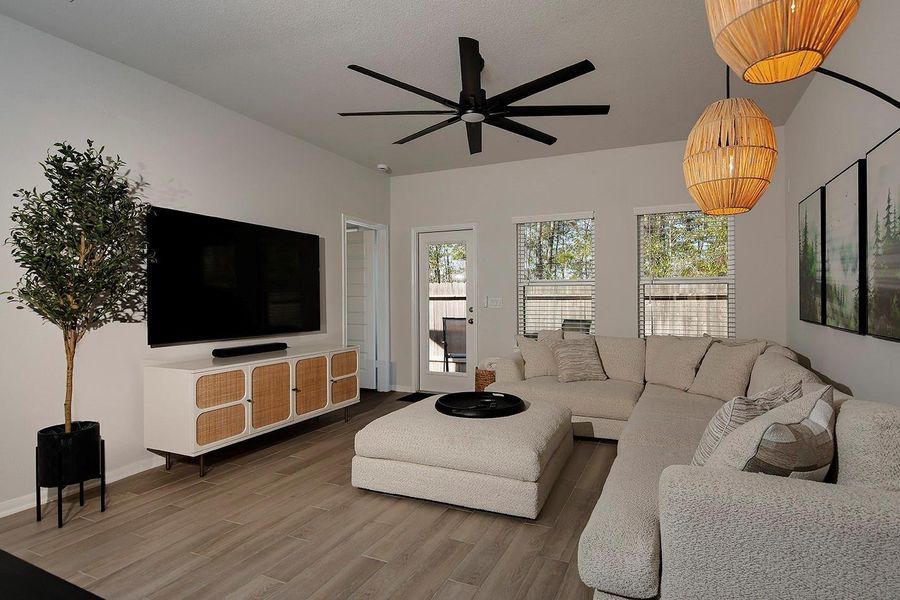 Enjoy the Scenic Views of the Backyard Enjoy the Scenic Views of the Backyard