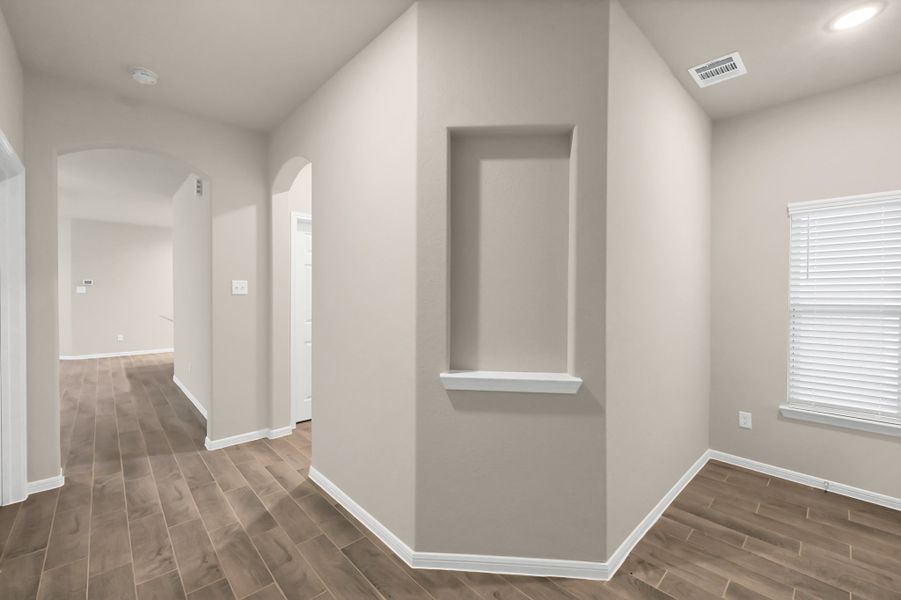 Representative unfurnished interior of a home built from the Floor Plan 1427 by Colina Homes in River Ranch, Dayton (Image 20).