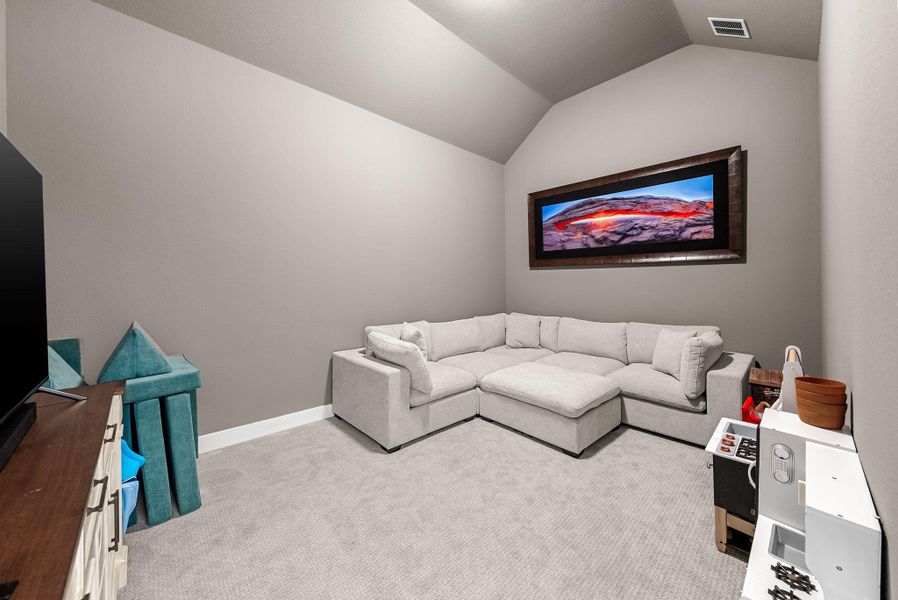 Furnished interior view inside a new home in Santa Rita Ranch, Liberty Hill (Image 33). Furnished interior view inside a new home in Santa Rita Ranch, Liberty Hill (Image 33).
