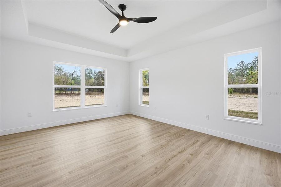 Spacious, unfurnished interior of a new home in , Ocala (Image 26).