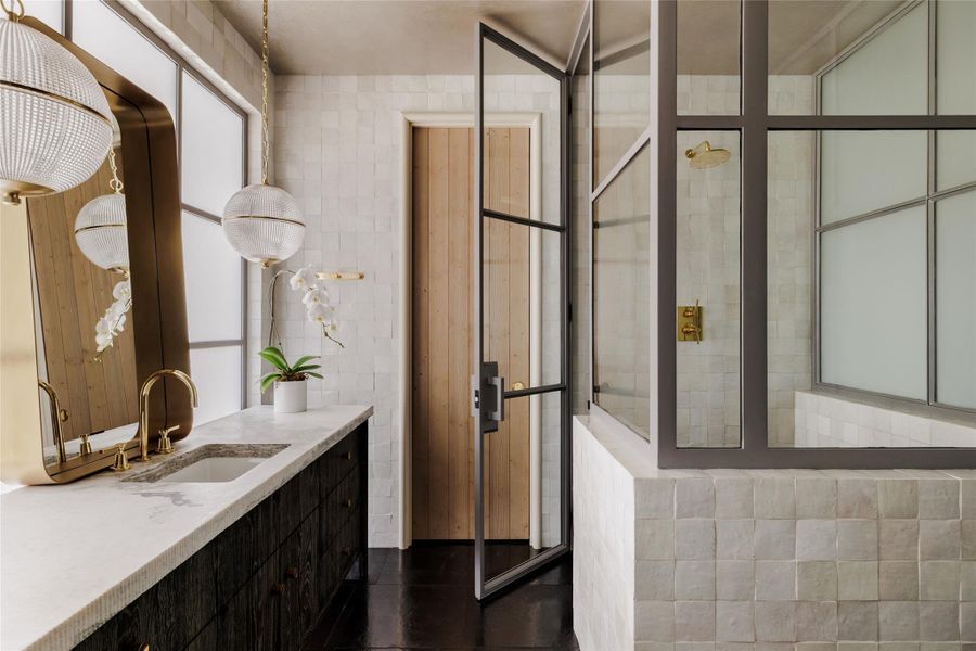 Furnished interior view inside a new home in , Austin (Image 11).