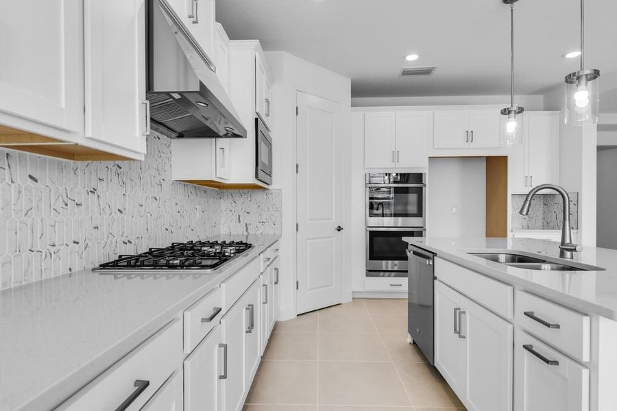 Furnished interior view inside a new home in Ardisia Park, New Smyrna Beach (Image 13).