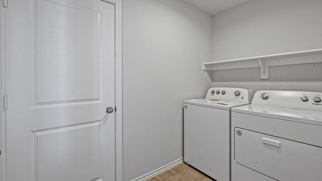 Representative interior finishes for a home built from the Amber by D.R. Horton in The Hills at Reunion, Newark (Image 14). Representative interior finishes for a home built from the Amber by D.R. Horton in The Hills at Reunion, Newark (Image 14).