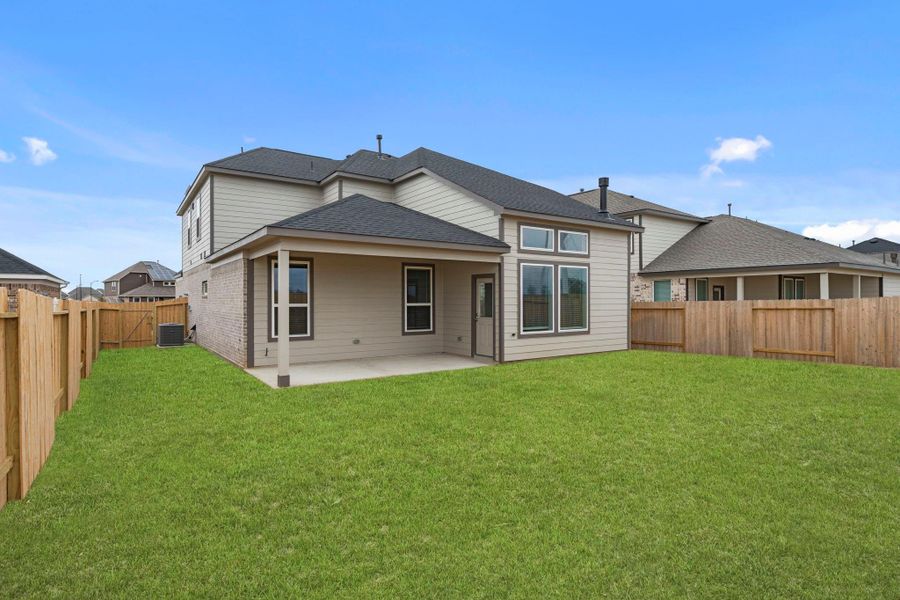 Exterior details and patio area of a home in Beacon Hill, Waller (Image 3). Exterior details and patio area of a home in Beacon Hill, Waller (Image 3).