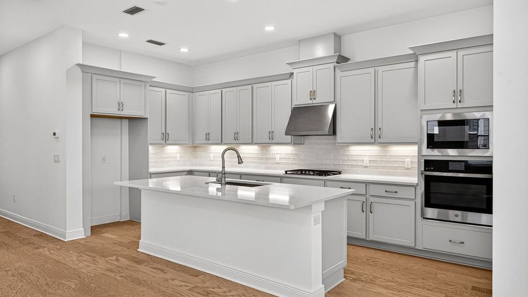 Island Kitchen