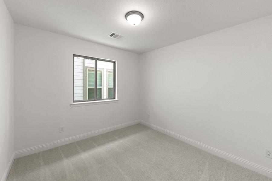 Spacious, unfurnished interior of a new home in Keeneland, Aubrey (Image 36).