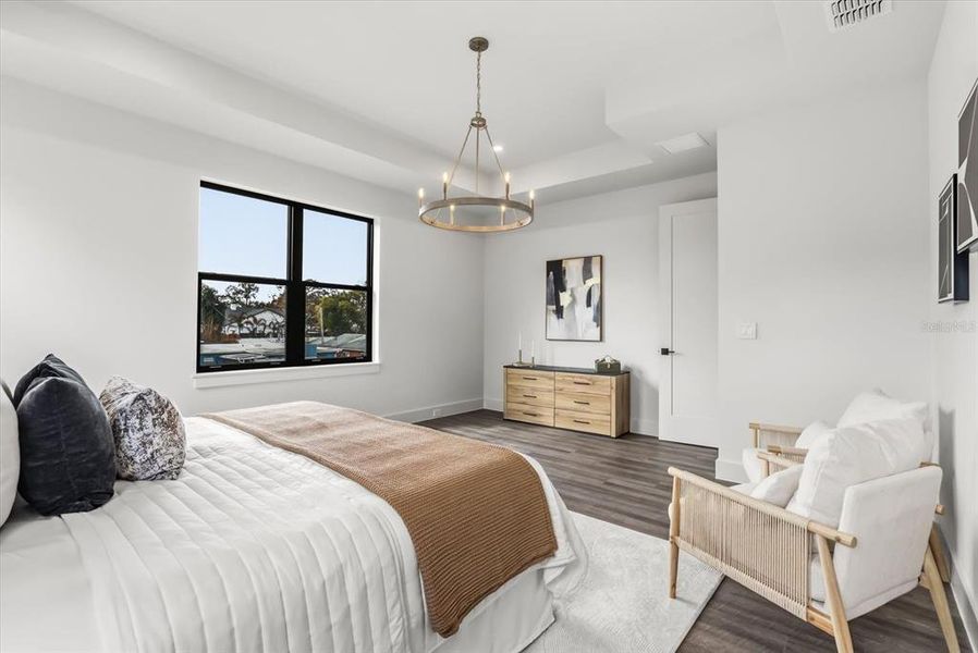 Furnished interior view inside a new home in , Orlando (Image 33).