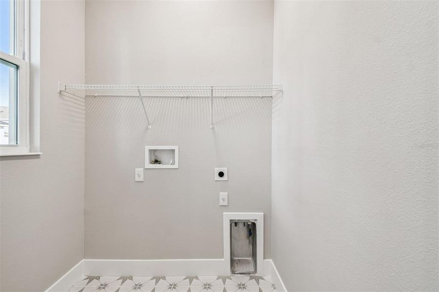 Spacious, unfurnished interior of a new home in Emerald Landing at Waterside at Lakewood Ranch – Cottage Series, Sarasota (Image 34). Spacious, unfurnished interior of a new home in Emerald Landing at Waterside at Lakewood Ranch – Cottage Series, Sarasota (Image 34).