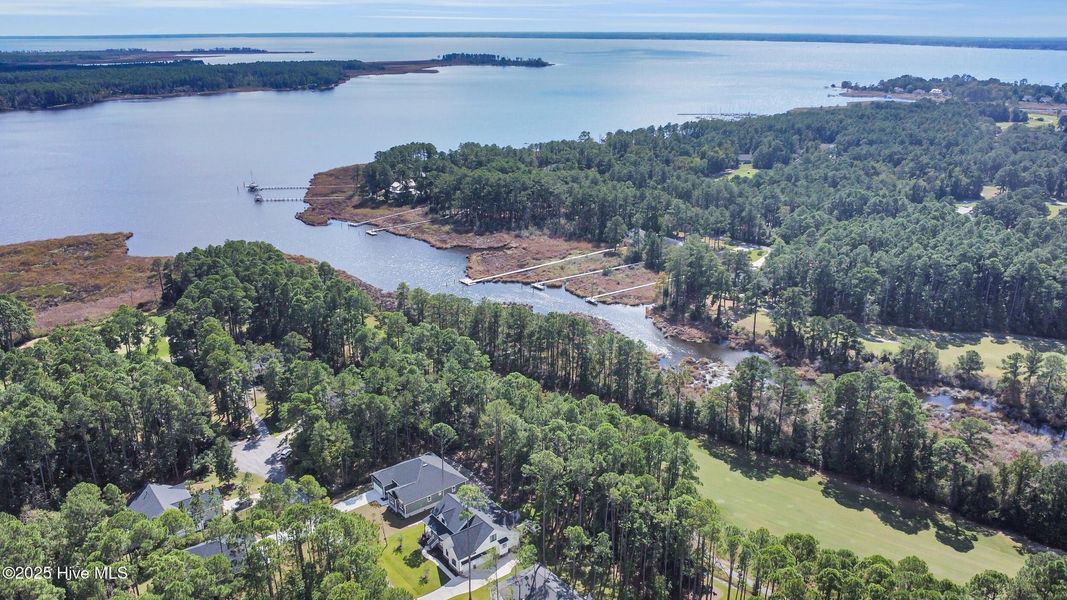 Image 27 of a home in Fairfield Harbour.