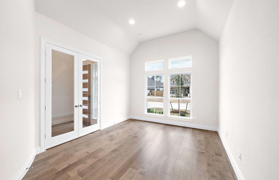 Representative unfurnished interior of a home built from the 3099 by Ravenna Homes in The Highlands 55′, Porter (Image 18). Representative unfurnished interior of a home built from the 3099 by Ravenna Homes in The Highlands 55′, Porter (Image 18).
