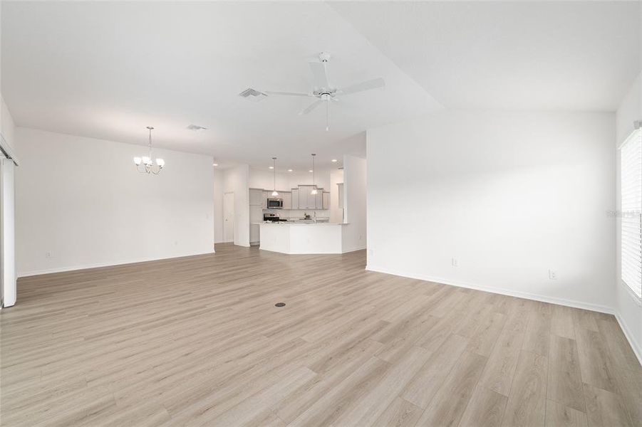 Spacious, unfurnished interior of a new home in , The Villages (Image 35).