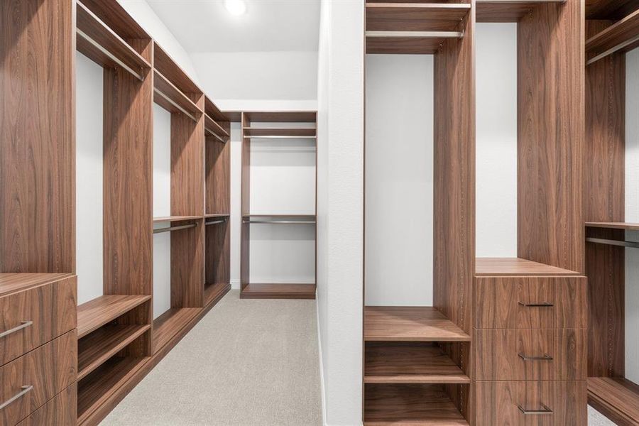 Furnished interior view inside a new home in , Waxahachie (Image 7).