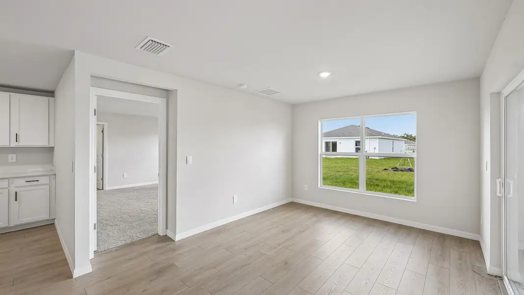 Representative unfurnished interior of a home built from the Covington by D.R. Horton in Oakfield Lakes, Parrish (Image 21). Representative unfurnished interior of a home built from the Covington by D.R. Horton in Oakfield Lakes, Parrish (Image 21).