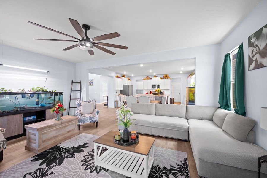 Furnished interior view inside a new home in Sweetgrass at Summers Corner, Summerville (Image 50). Furnished interior view inside a new home in Sweetgrass at Summers Corner, Summerville (Image 50).