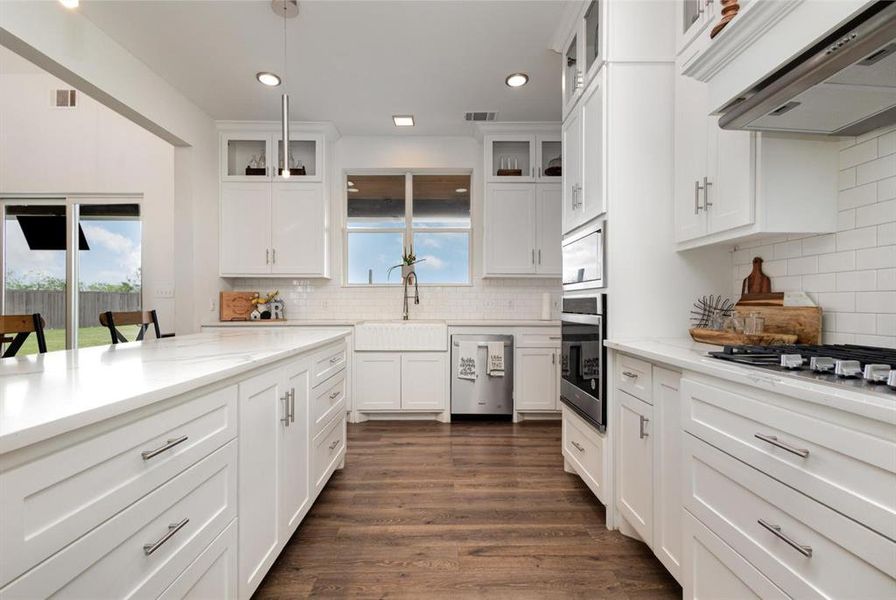 Furnished interior view inside a new home in , Ennis (Image 21). Furnished interior view inside a new home in , Ennis (Image 21).