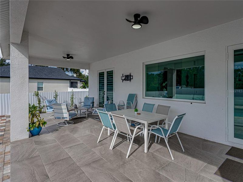 Image 83 of a home in .