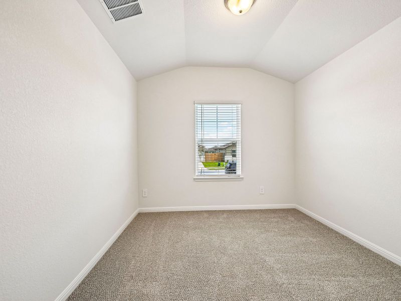 Spacious, unfurnished interior of a new home in Eastern Wells, Jarrell (Image 12).