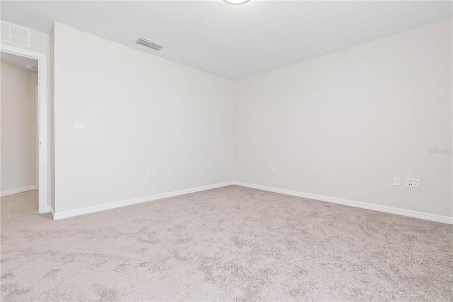 Spacious, unfurnished interior of a new home in , Palm Coast (Image 30).