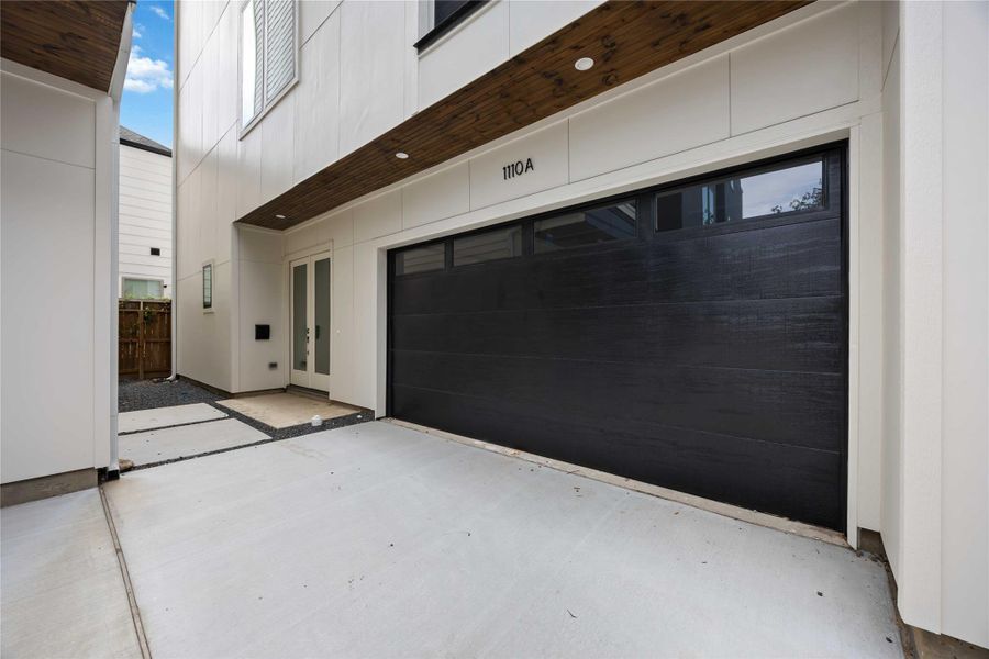 Exterior details and patio area of a home in , Houston (Image 3). Exterior details and patio area of a home in , Houston (Image 3).