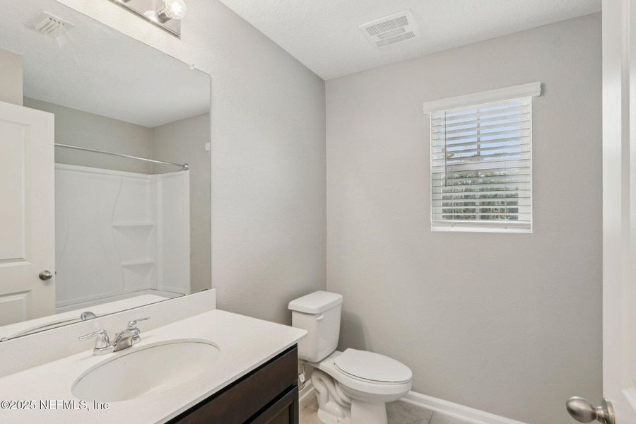 Furnished interior view inside a new home in , Jacksonville (Image 6).