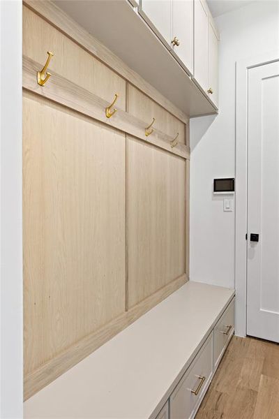 Furnished interior view inside a new home in , Dallas (Image 34).