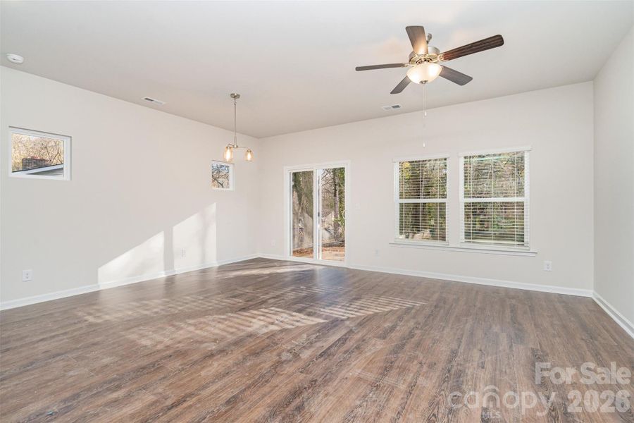 Spacious, unfurnished interior of a new home in , Charlotte (Image 14).