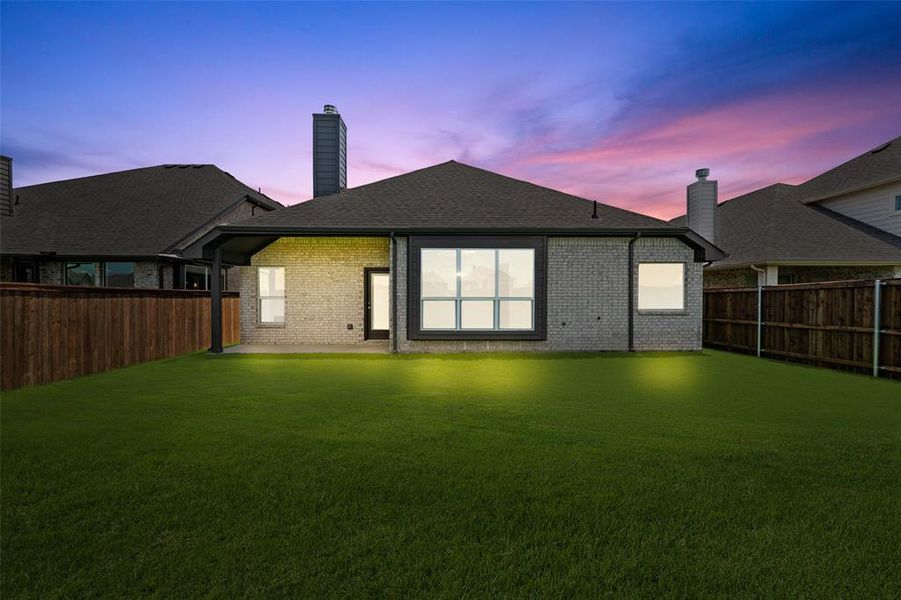 7745 Gatevine- Twilight-3