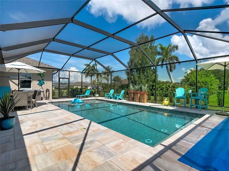 Exterior details and patio area of a home in , Punta Gorda (Image 4).
