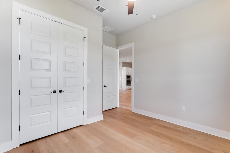 Spacious, unfurnished interior of a new home in , Bertram (Image 27).