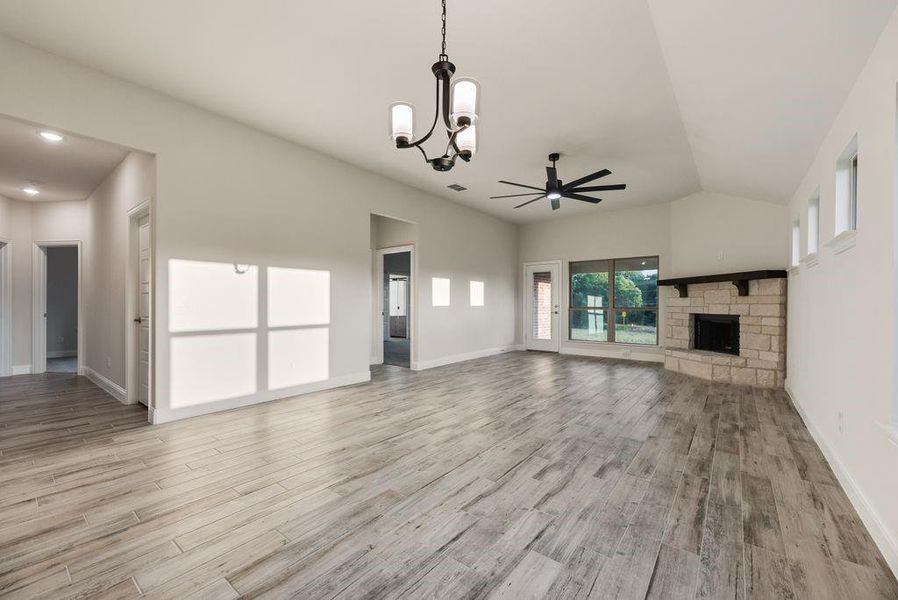 Spacious, unfurnished interior of a new home in , Lowry Crossing (Image 11).