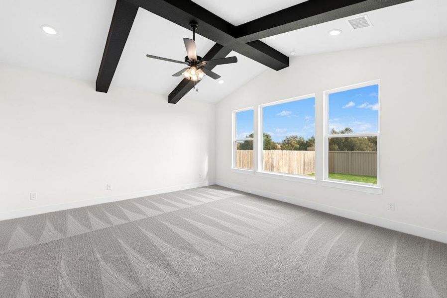 Spacious, unfurnished interior of a new home in Santa Rita Ranch, Liberty Hill (Image 27).