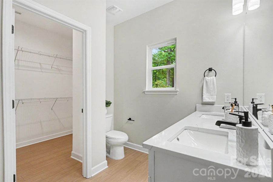 Furnished interior view inside a new home in , Monroe (Image 17).