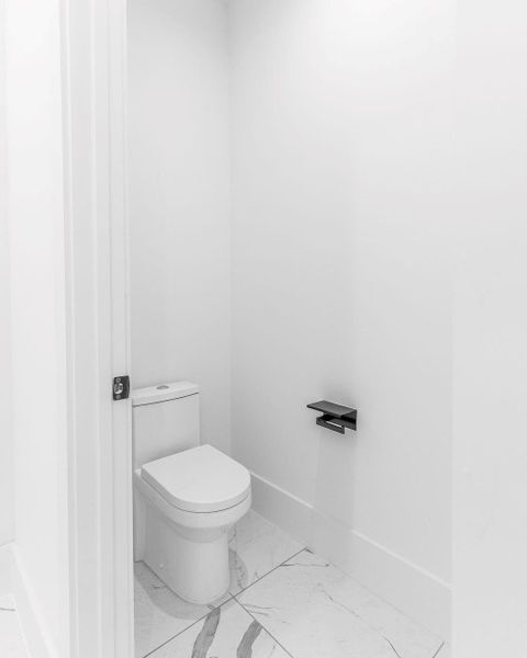 Image 43 of a home in .