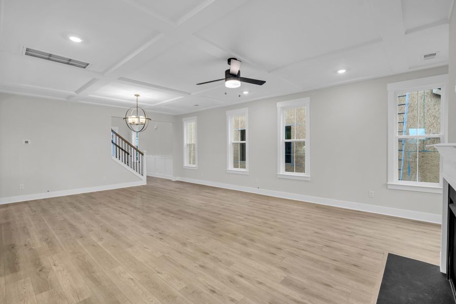 Spacious, unfurnished interior of a new home in Hewing Farms, Summerville (Image 39).
