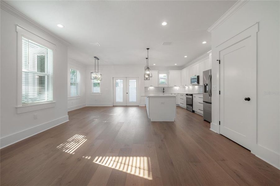 Spacious, unfurnished interior of a new home in , Tampa (Image 59). Spacious, unfurnished interior of a new home in , Tampa (Image 59).