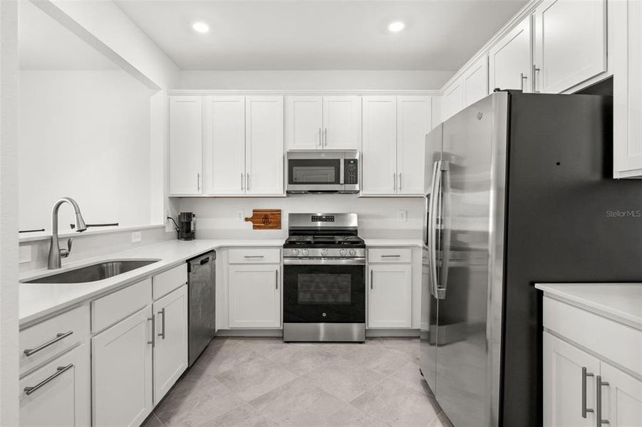 Furnished interior view inside a new home in Tuckers Cove, Punta Gorda (Image 17). Furnished interior view inside a new home in Tuckers Cove, Punta Gorda (Image 17).