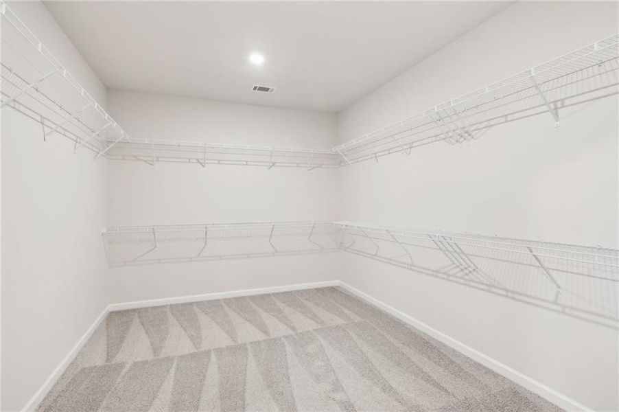 Spacious, unfurnished interior of a new home in , Flowery Branch (Image 23). Spacious, unfurnished interior of a new home in , Flowery Branch (Image 23).