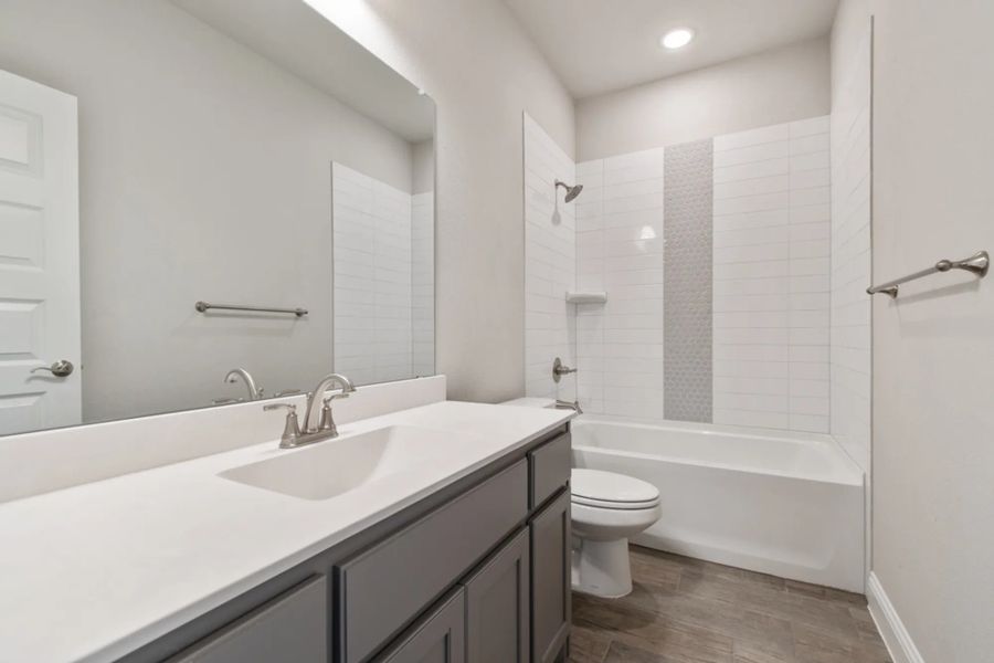 Image 129 representing the Concept 2373 by Landsea Homes in Coyote Crossing, Godley, TX. Image 129 representing the Concept 2373 by Landsea Homes in Coyote Crossing, Godley, TX.