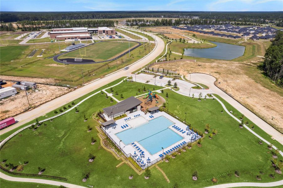 Community amenities in The Canopies, Splendora (Image 2).