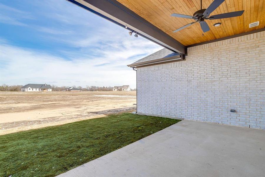 Exterior details and patio area of a home in , Waxahachie (Image 3). Exterior details and patio area of a home in , Waxahachie (Image 3).