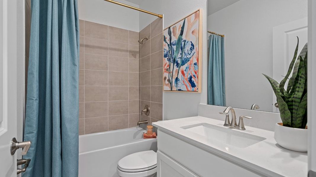3275 Majesty Palm Bath3 F2 7 28 25