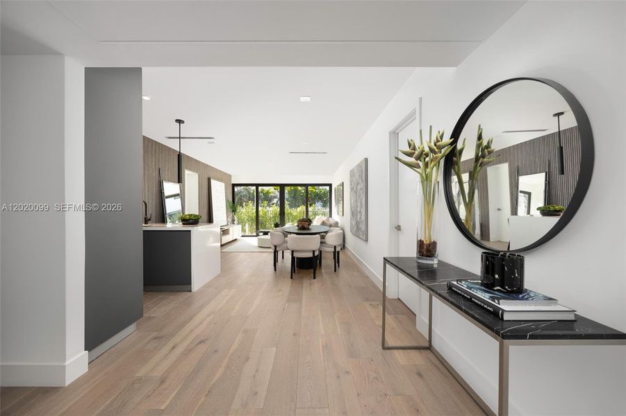 Furnished interior view inside a new home in , Key Biscayne (Image 4).