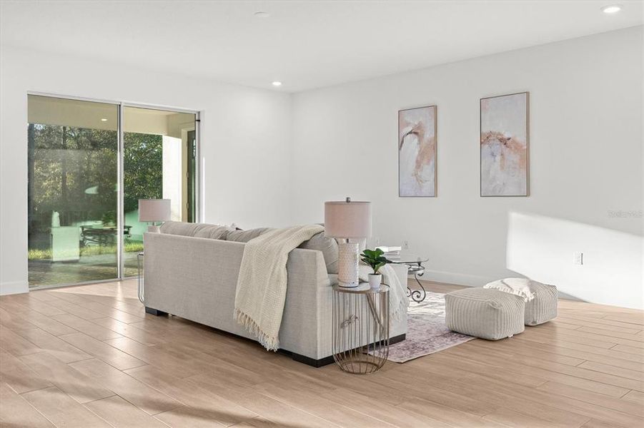 Furnished interior view inside a new home in , Orlando (Image 12).