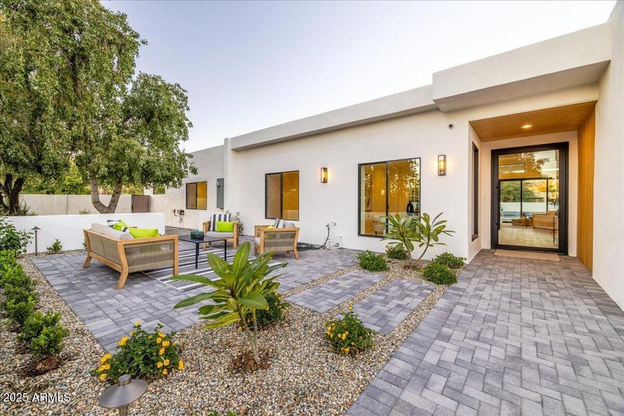 090-IMG_7072 090-IMG_7072