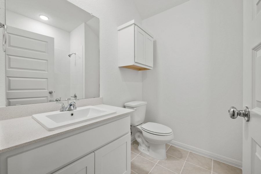 Furnished interior view inside a new home in Trinity Ranch, Elgin (Image 15).