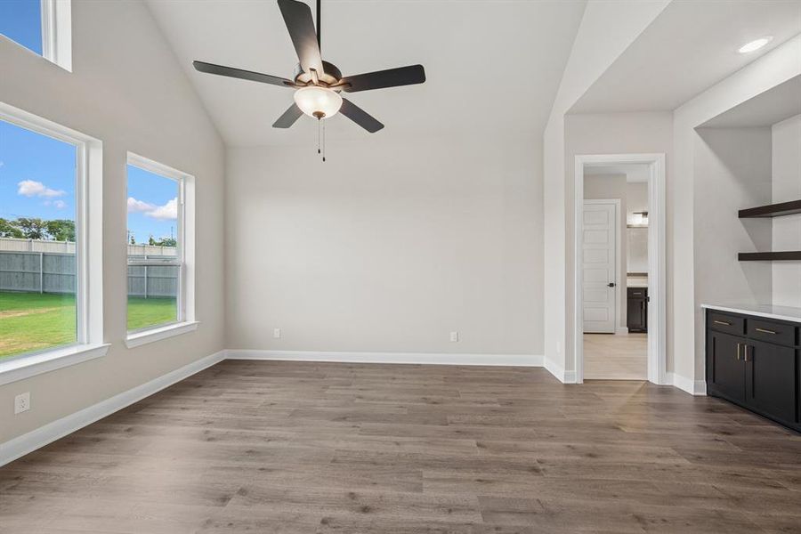Spacious, unfurnished interior of a new home in Pecan Square - Estates, Northlake (Image 27). Spacious, unfurnished interior of a new home in Pecan Square - Estates, Northlake (Image 27).
