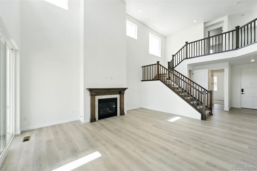 9344 Quartz Street ~ Ready Now