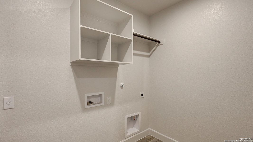 Image 28 of a home in Corley Farms 50'.