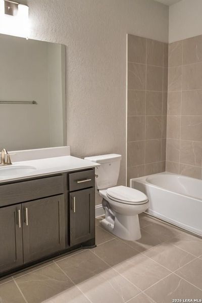 Furnished interior view inside a new home in Buffalo Crossing, Schertz (Image 3).