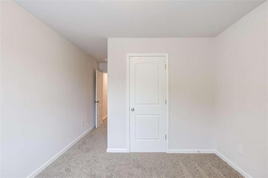 Spacious, unfurnished interior of a new home in , Lula (Image 21).